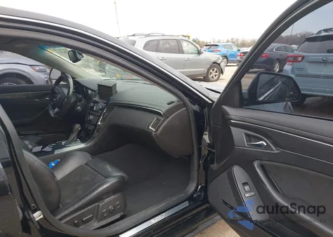 2009 Cadillac Cts-V z USA, uszkodzony, nr VIN 1G6DN57P690155204